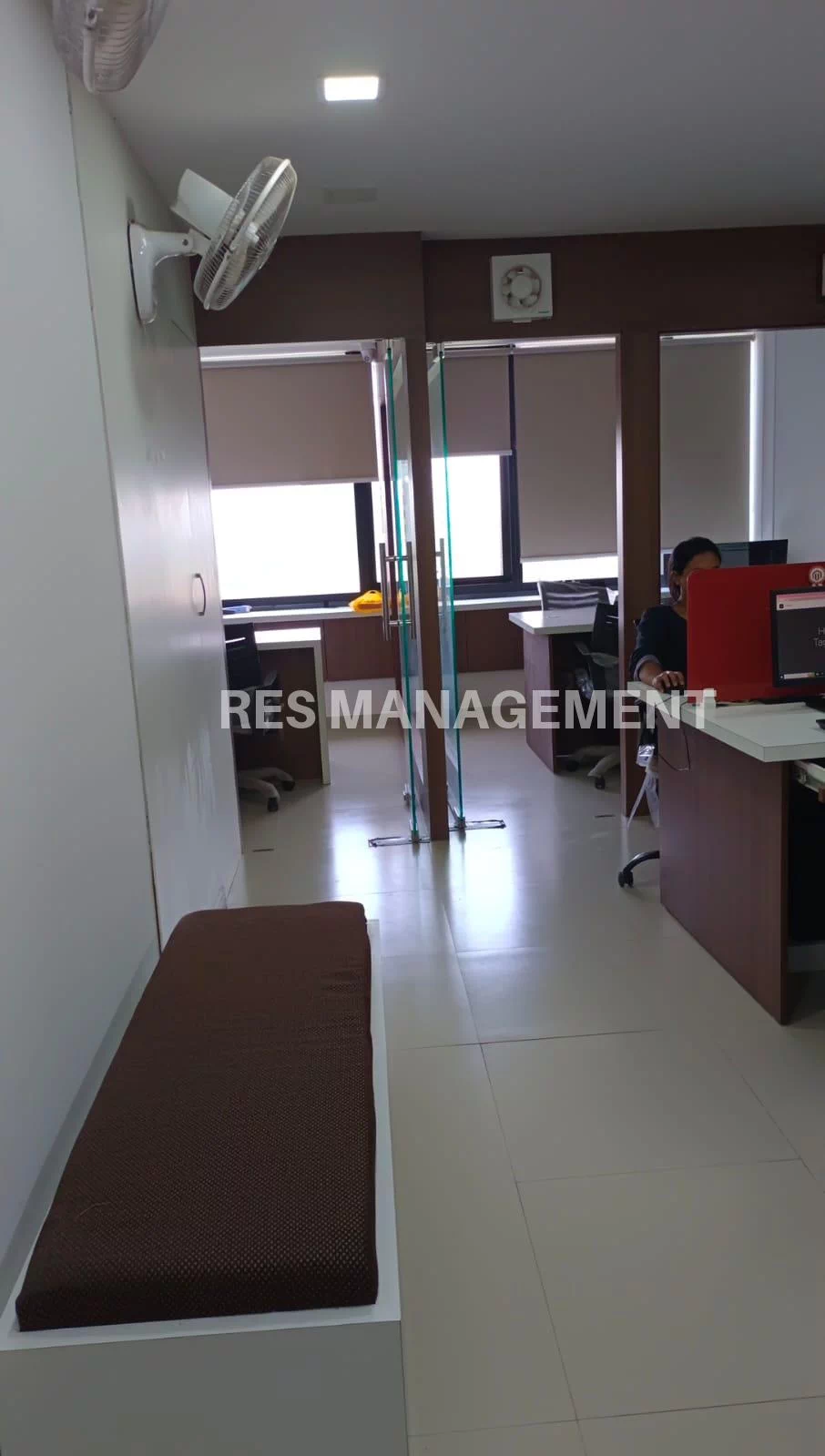 Office for Rent in Shivalik Shilp, Iscon Cross Road, Ahmedabad 