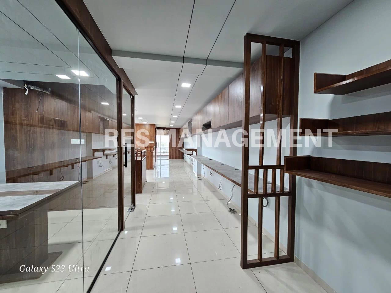 1636ft Fully Furnished Office For Rent In SP Ring Road