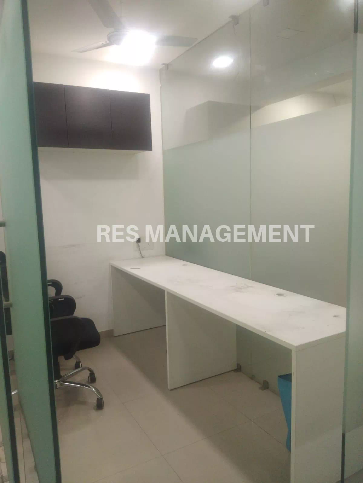 2000 ft fully furnished Office For Rent In Vastrapur 