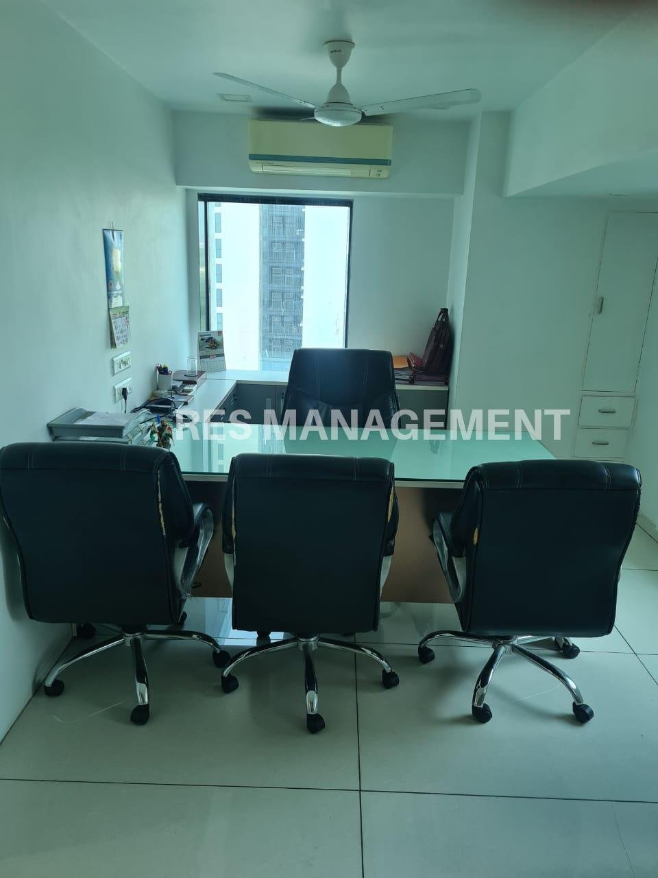 1227ft office for rent iscon ambli road 2 cabin conference 4 seating