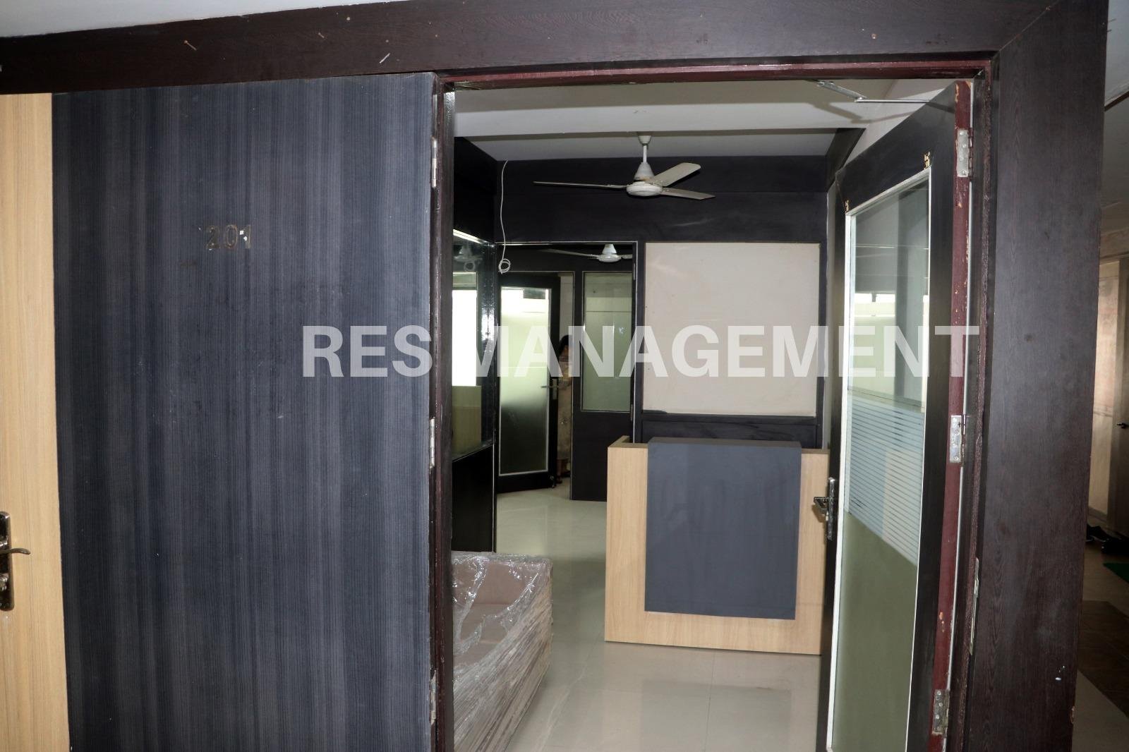 2 cabin 16 seating office for Rent In Naranpura BRTS Road